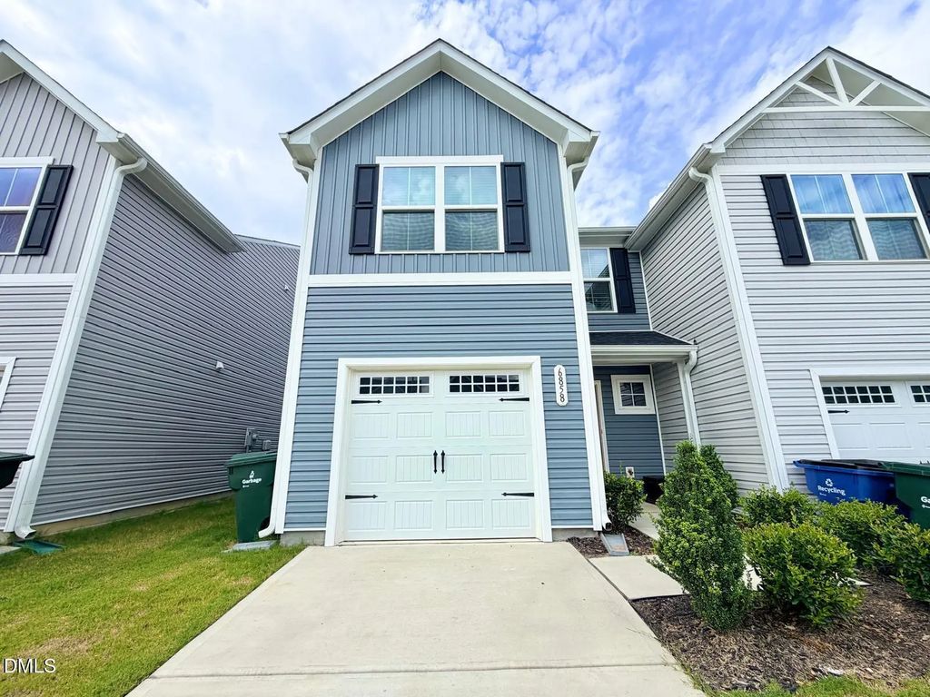 6858 Tarik Lane, Raleigh