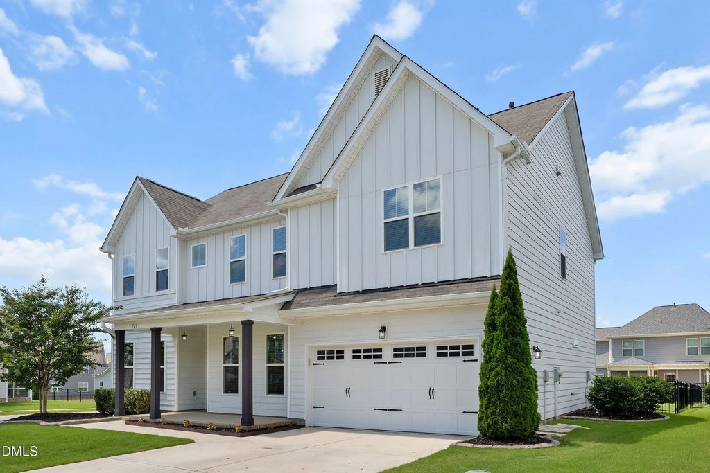 320 Long Lake Drive, Fuquay Varina