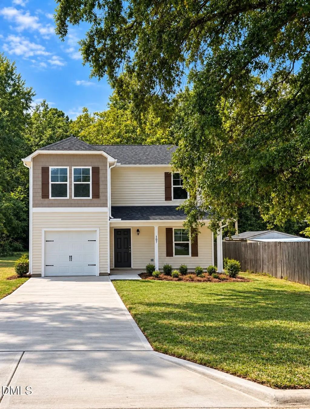 107 W Sater Street, Pinetops