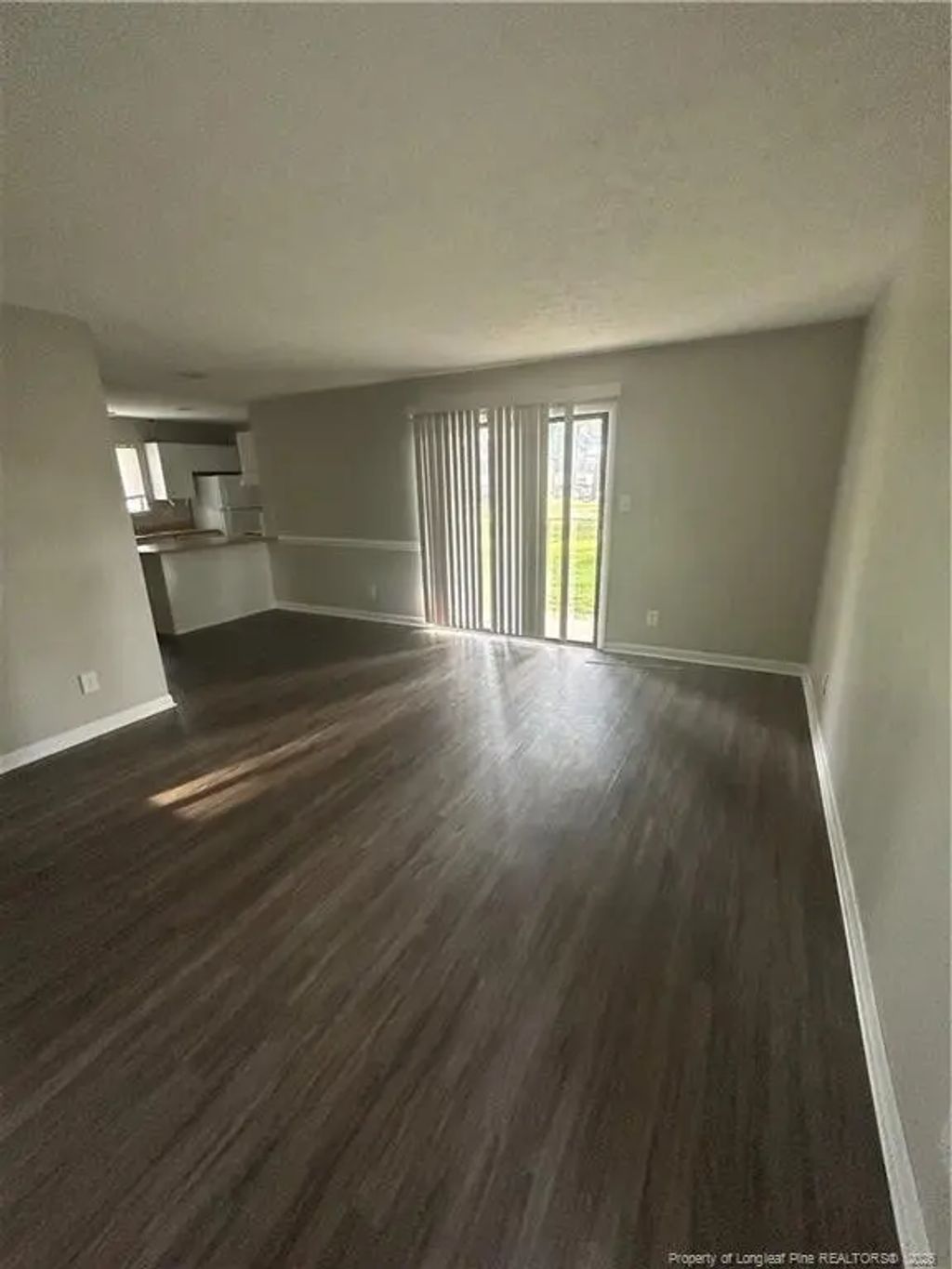 843 Applewood Lane, Fayetteville