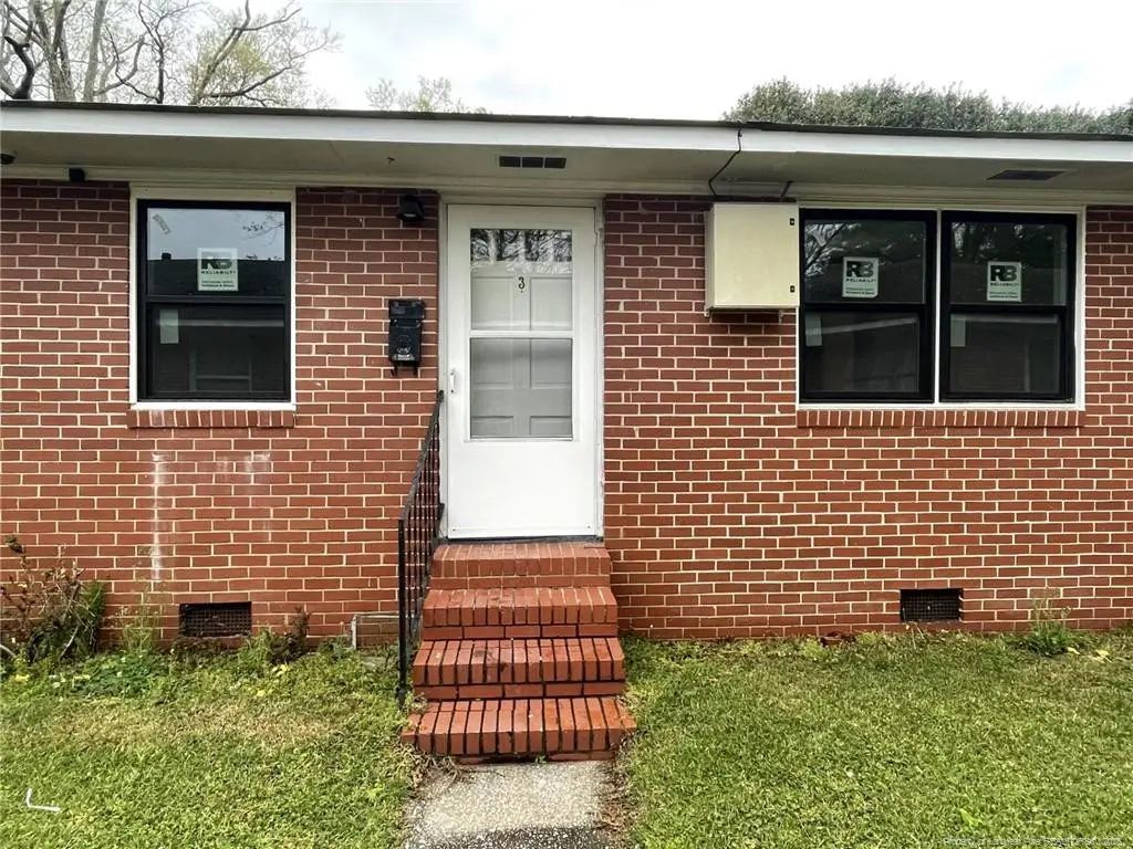 715 S 3rd Street 3, Smithfield