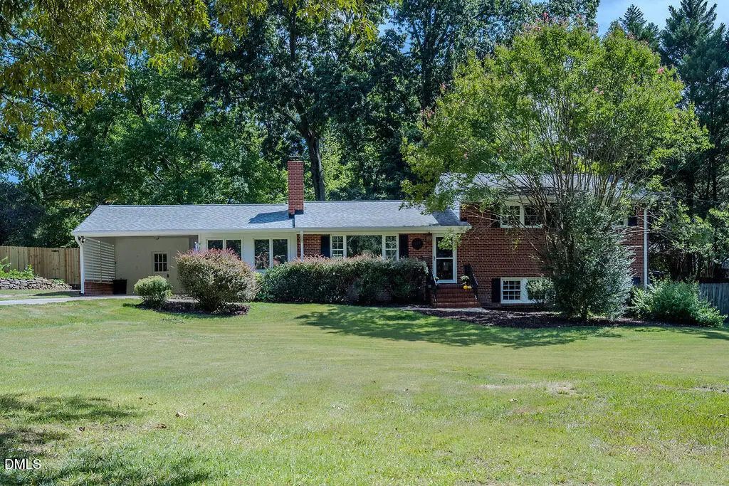 825 Ralph Drive, Cary