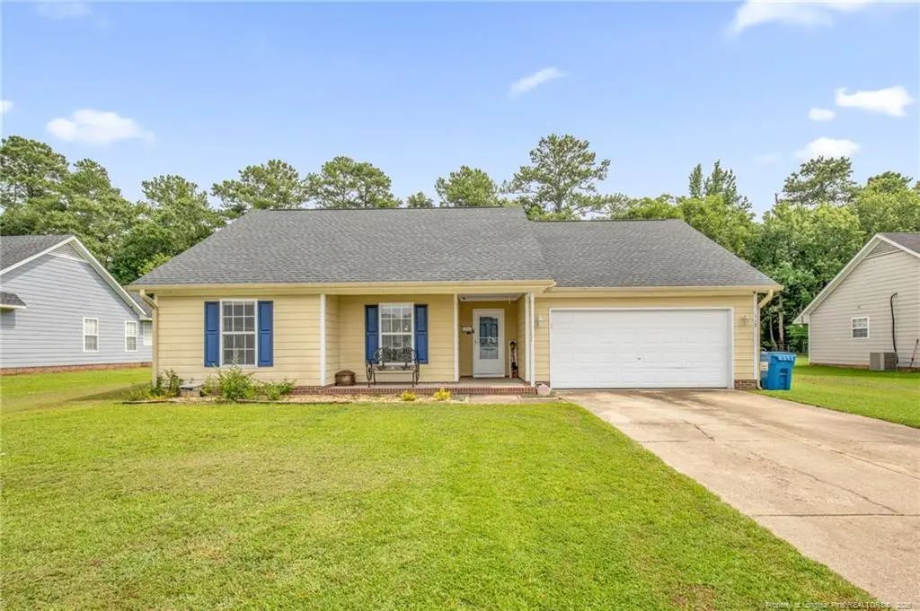 112 Hosta Drive, Raeford