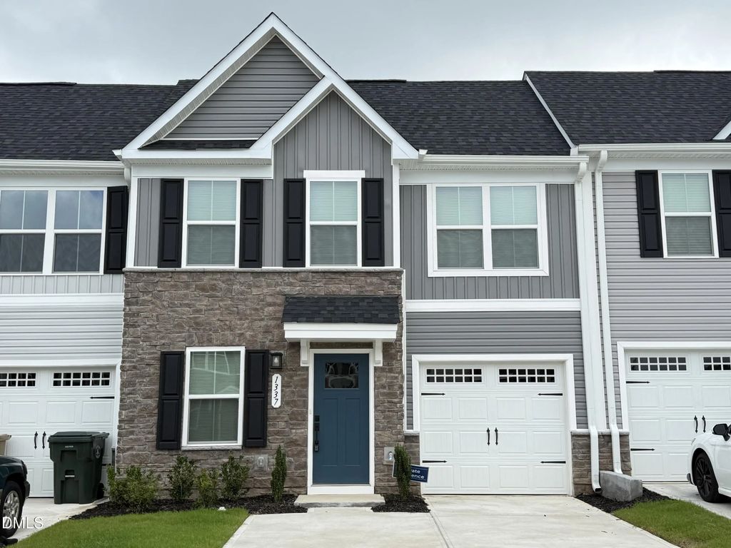 1337 Rollman Farm Road, Raleigh