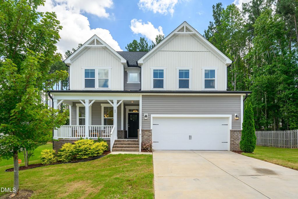 40 Echo Canyon Drive, Clayton