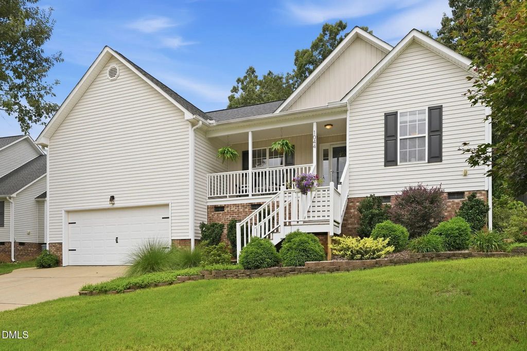 1044 S Willhaven Drive, Fuquay Varina