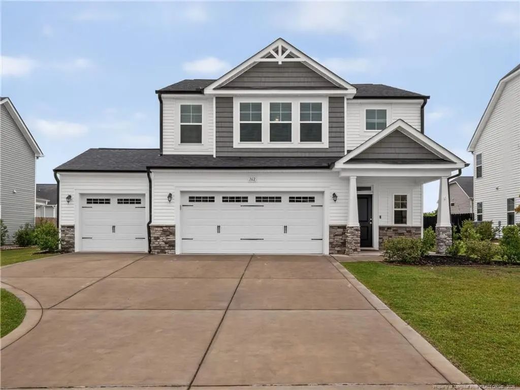 162 Verdmont Drive, Raeford