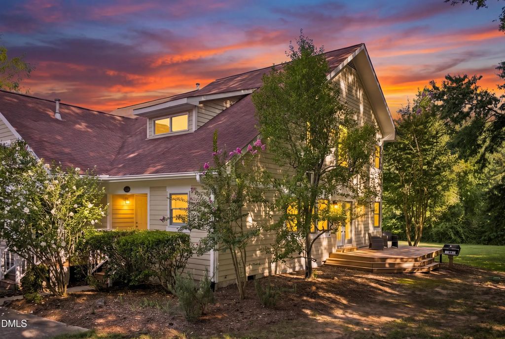 305 Mcgregor Drive B, Chapel Hill