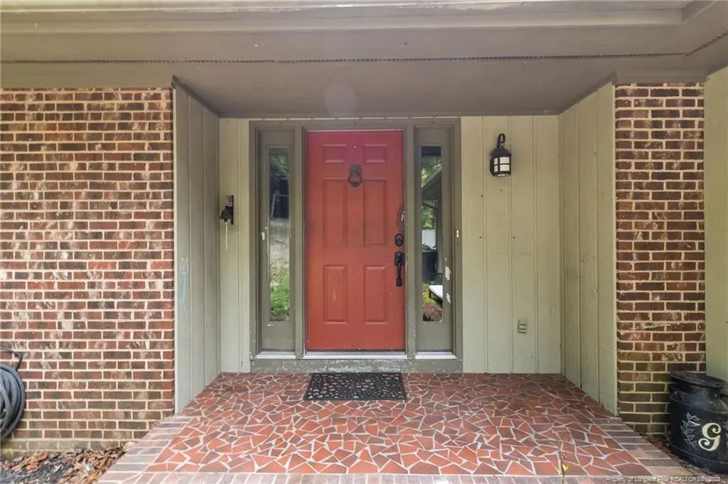 6093 Dunes Drive, Sanford