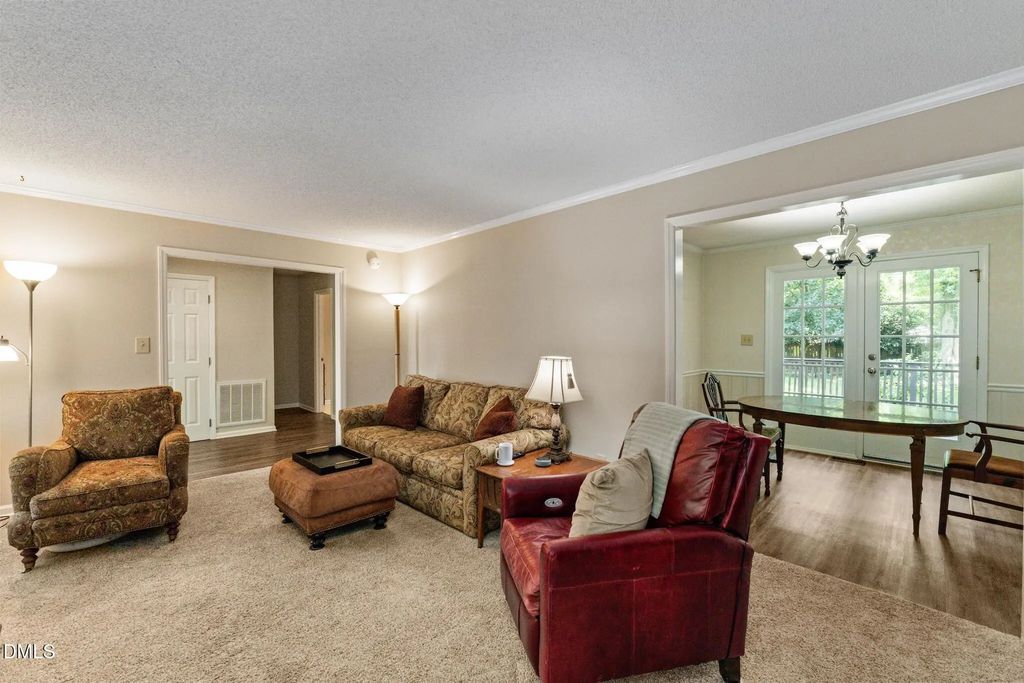 109 Burkwood Lane, Raleigh