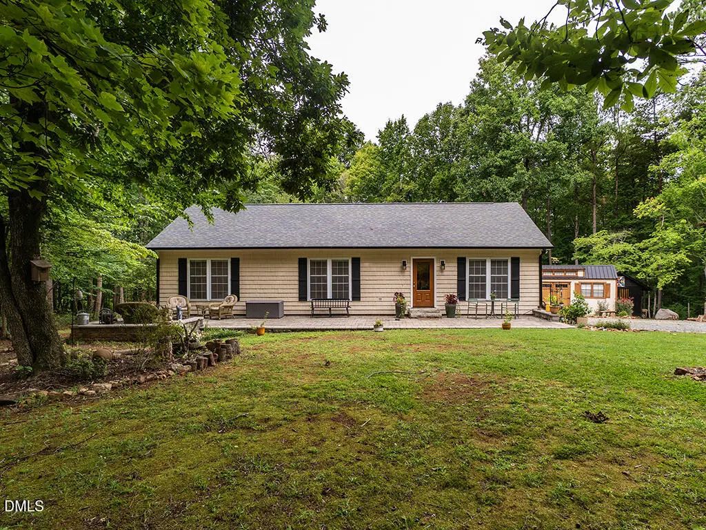 1627 Wendy Lane, Efland