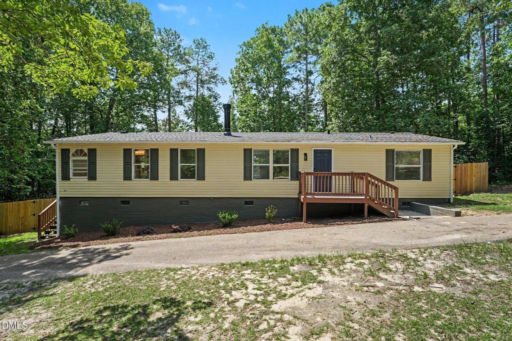 63 Mullins Drive, Lillington