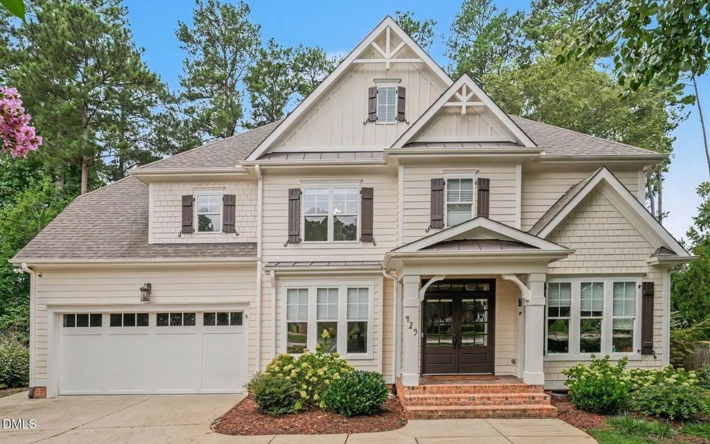 429 Brightling Way, Holly Springs