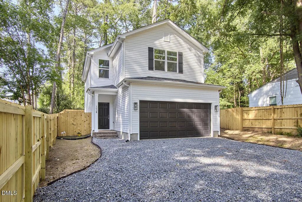 103 B Garden Street, Chapel Hill