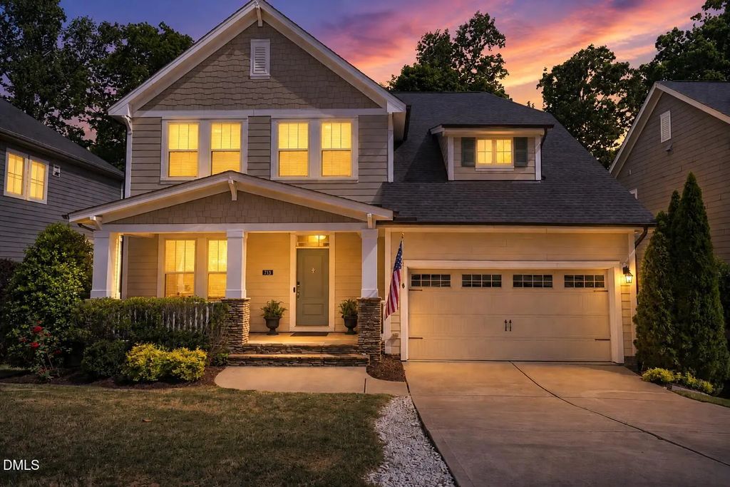 713 Ancient Oaks Drive, Holly Springs