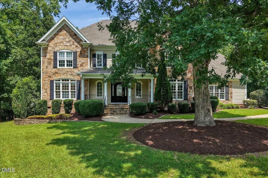 580 Christopher Drive, Clayton