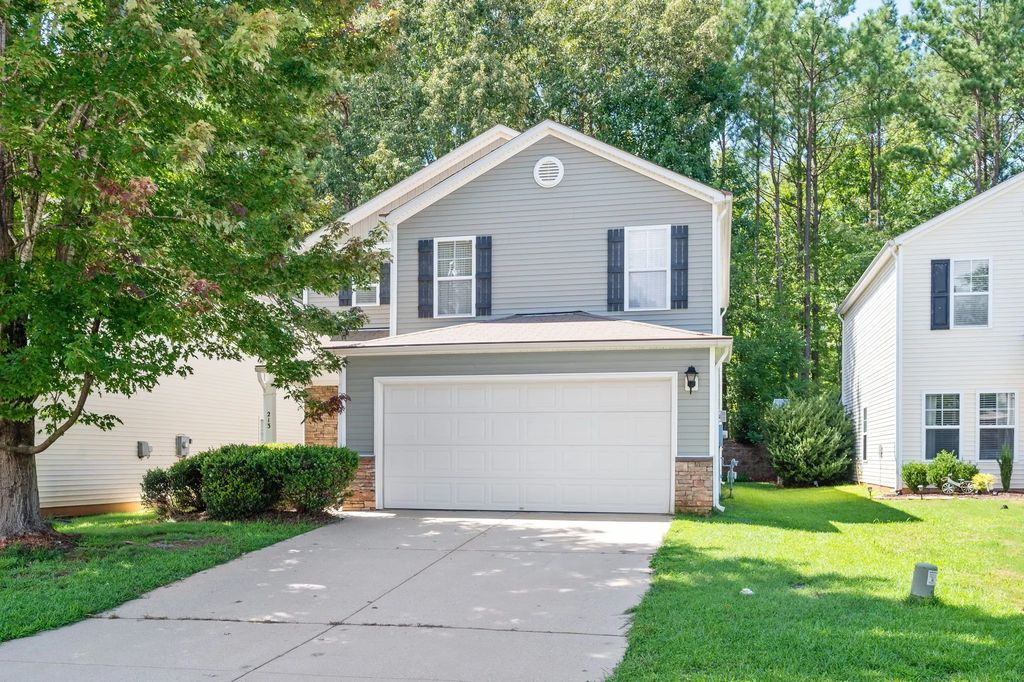 213 Brookhaven Drive, Clayton