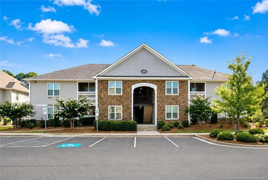 288 Gallery Drive 204, Spring Lake