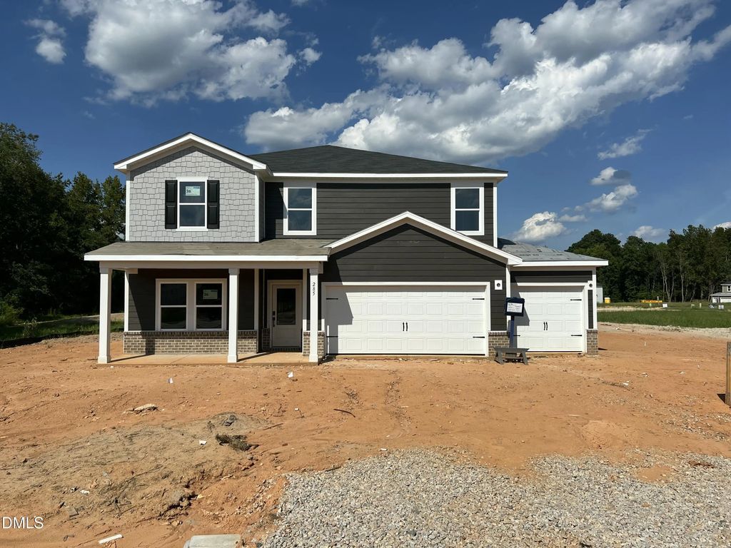 285 Barrow Meadows Drive, Zebulon