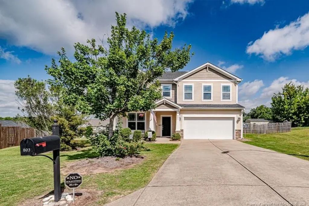 803 Plateau Court, Sanford