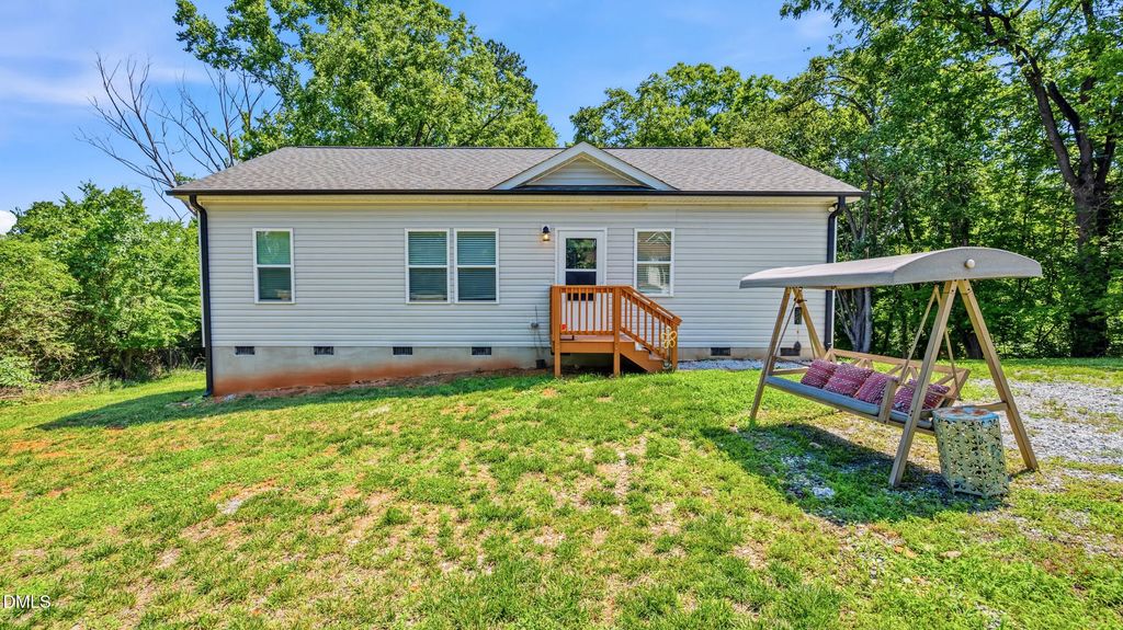 1620 Atway Loop, Burlington