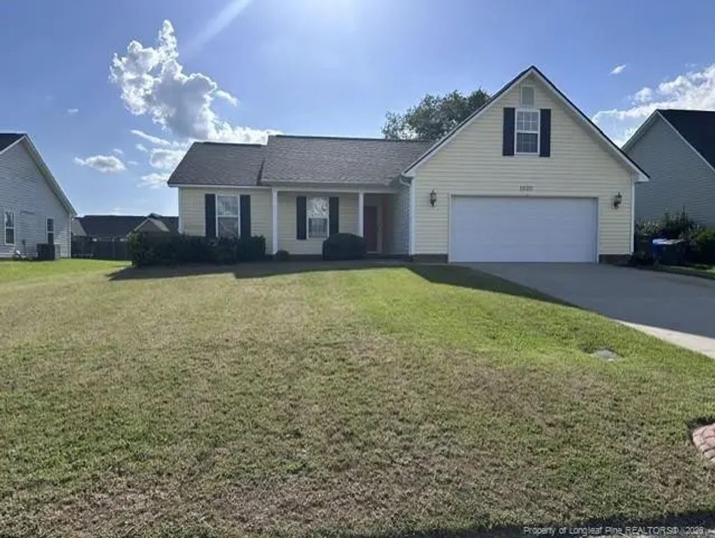 1920 Caviness Street, Fayetteville