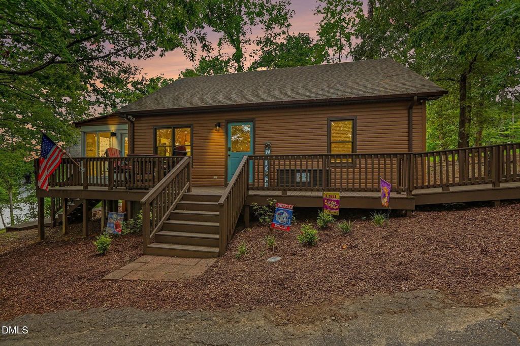 207 Sagamore Drive, Louisburg