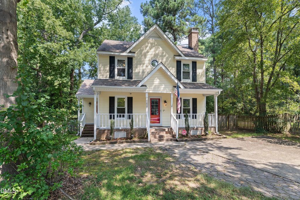 4609 Batavia Court, Raleigh