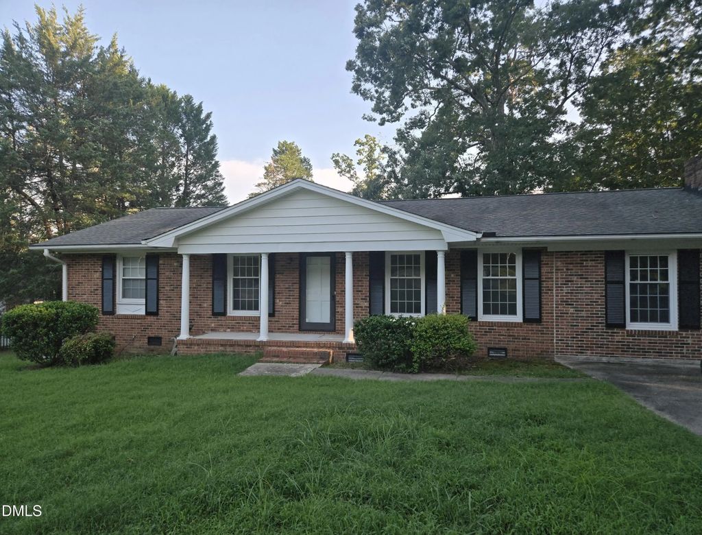 1402 Snow Hill Road, Durham