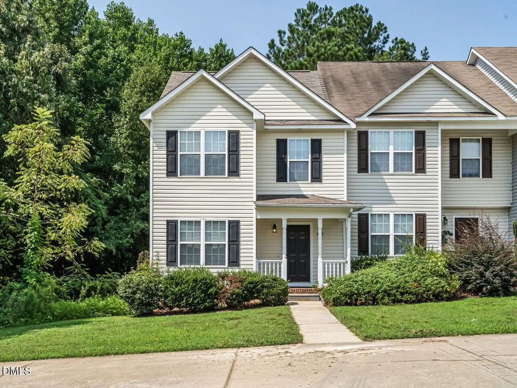 410 Whitehall Court, Clayton