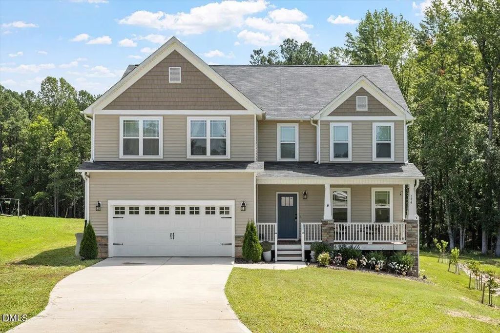 174 Split Rock Way, Zebulon