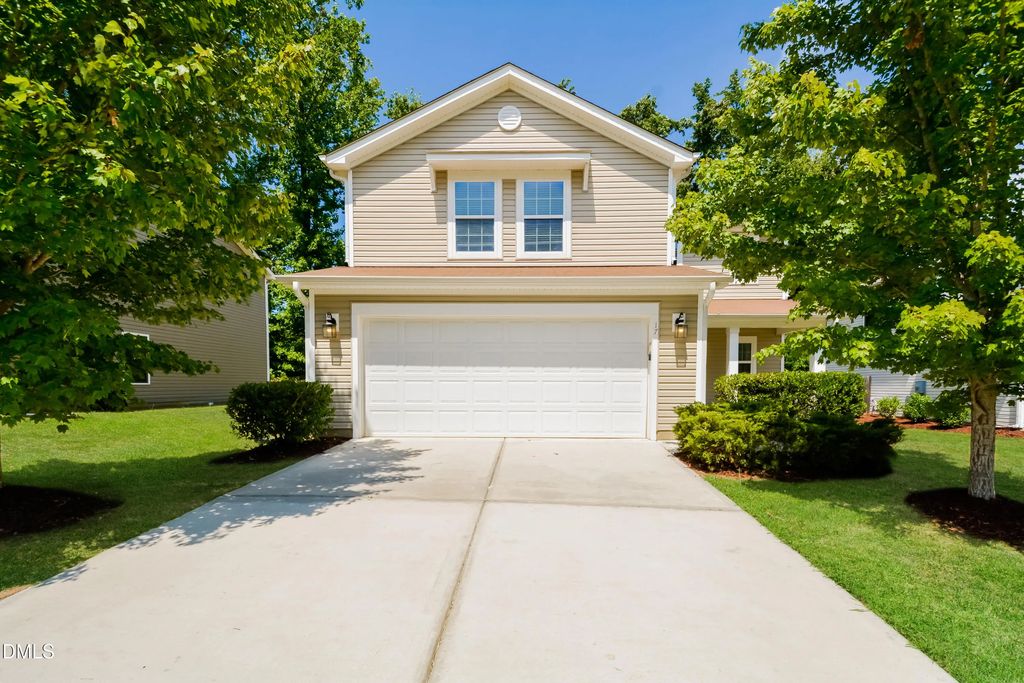 17 Eddy Trail, Durham