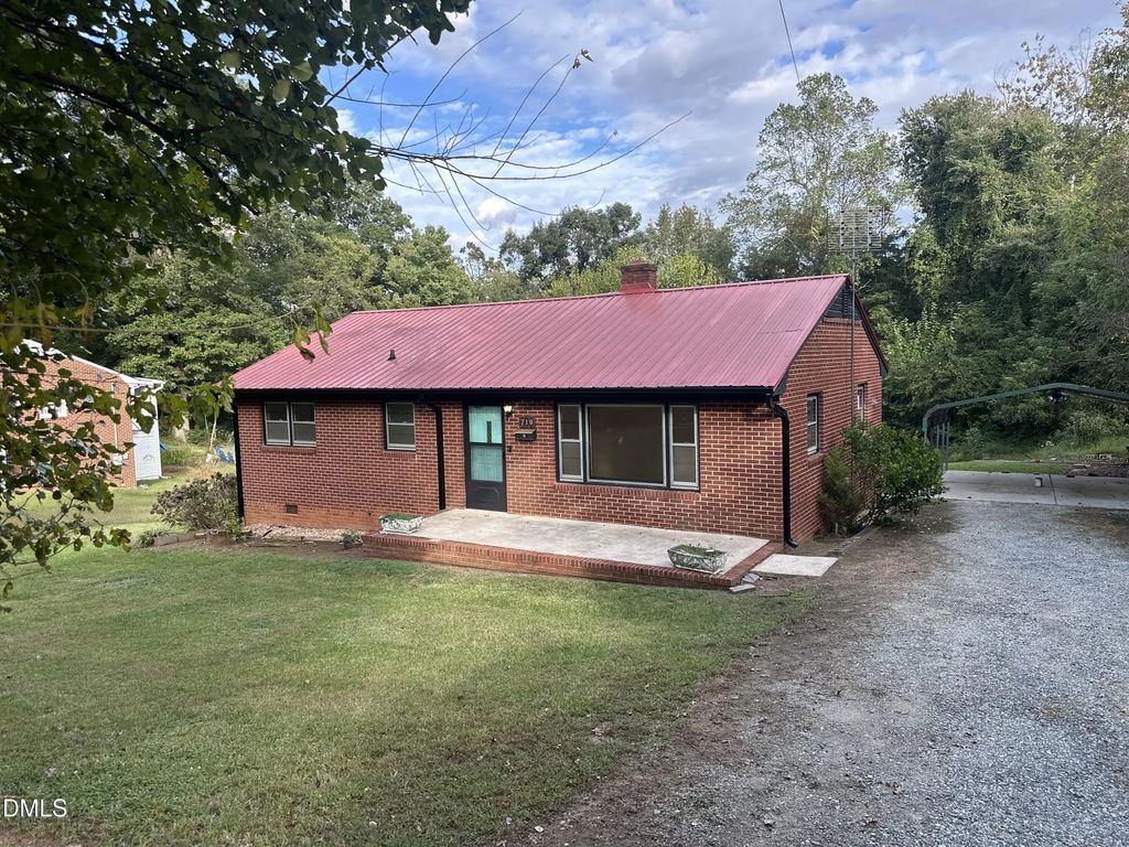 710 N Wilba Road, Mebane