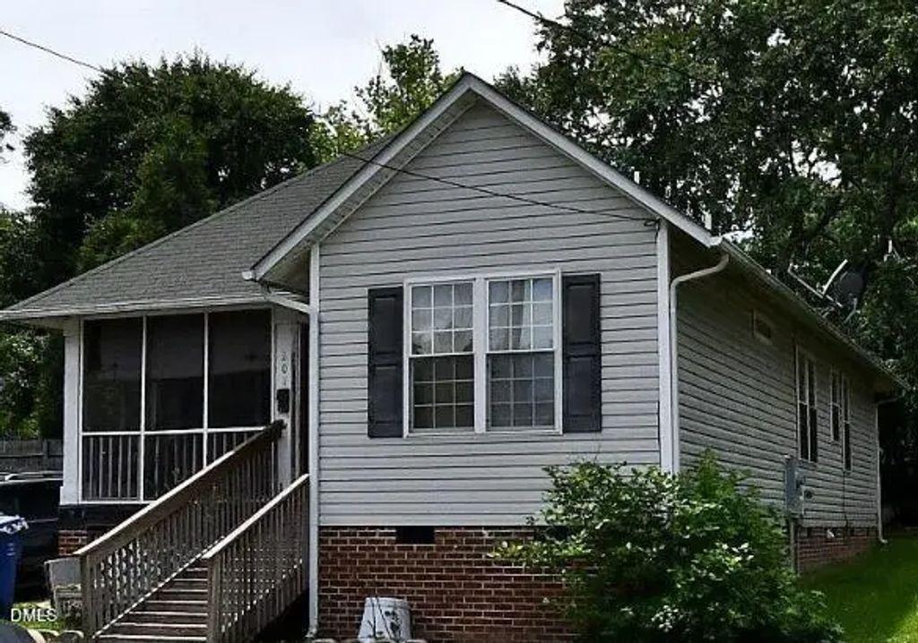 201 Lawrence Street, Fuquay Varina