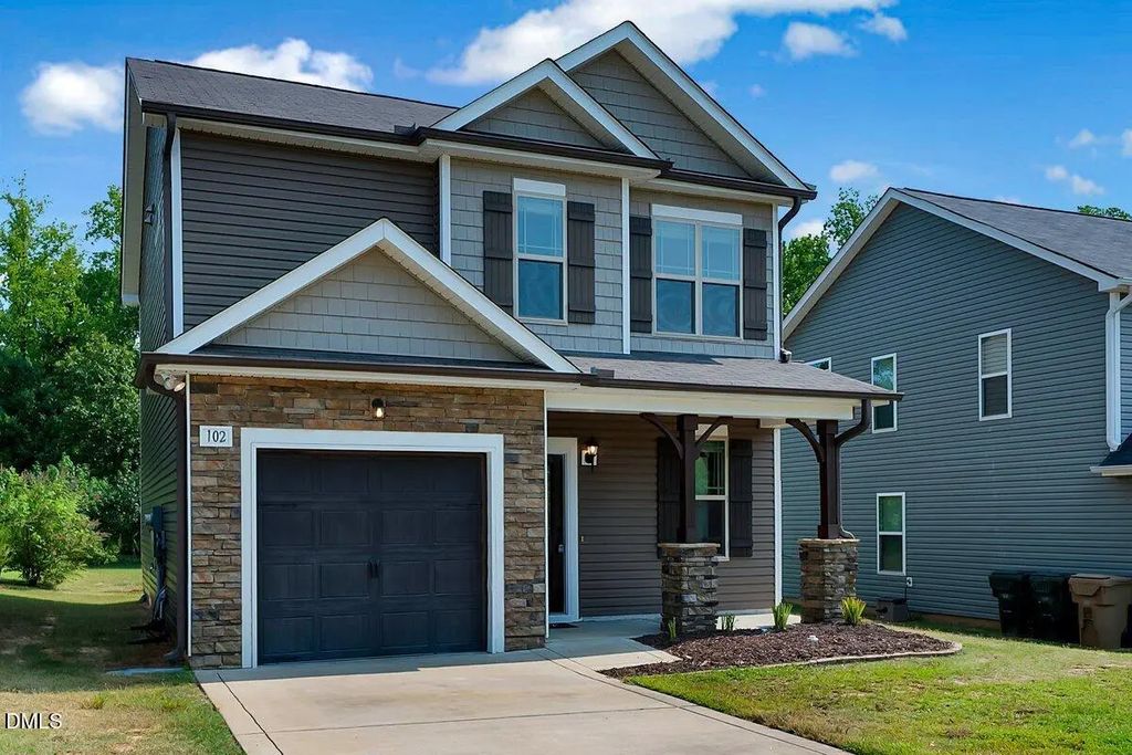 102 Forsyth Parkway, Clayton