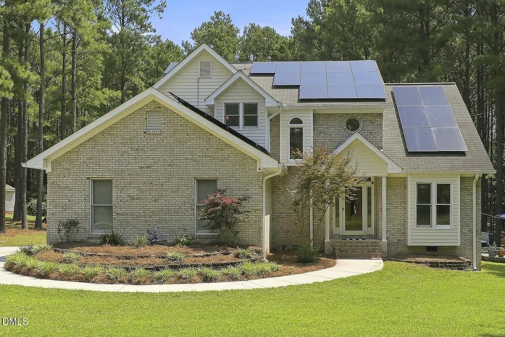 389 Dewar Street, Fuquay Varina
