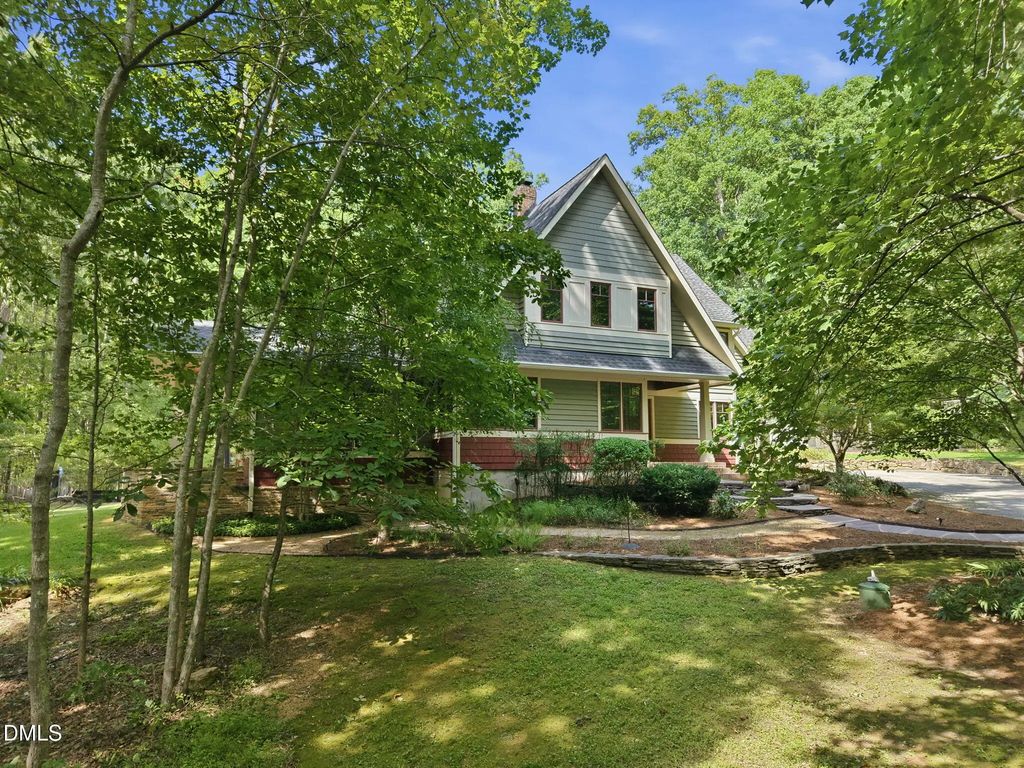2219 Ridgewood Road, Chapel Hill