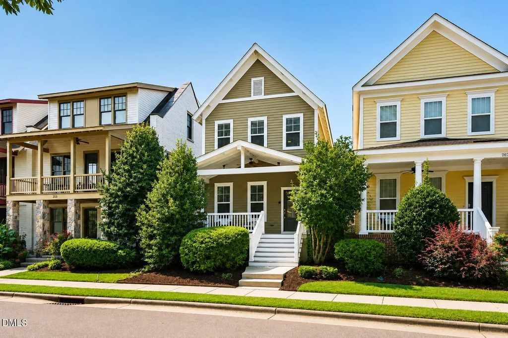 259 Tobacco Farm Way, Chapel Hill