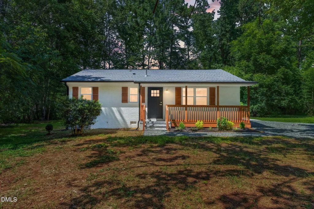 4375 Swepsonville Saxapahaw Road, Graham