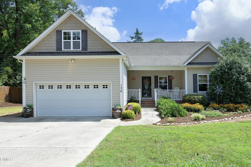 136 N Nc 87, Pittsboro
