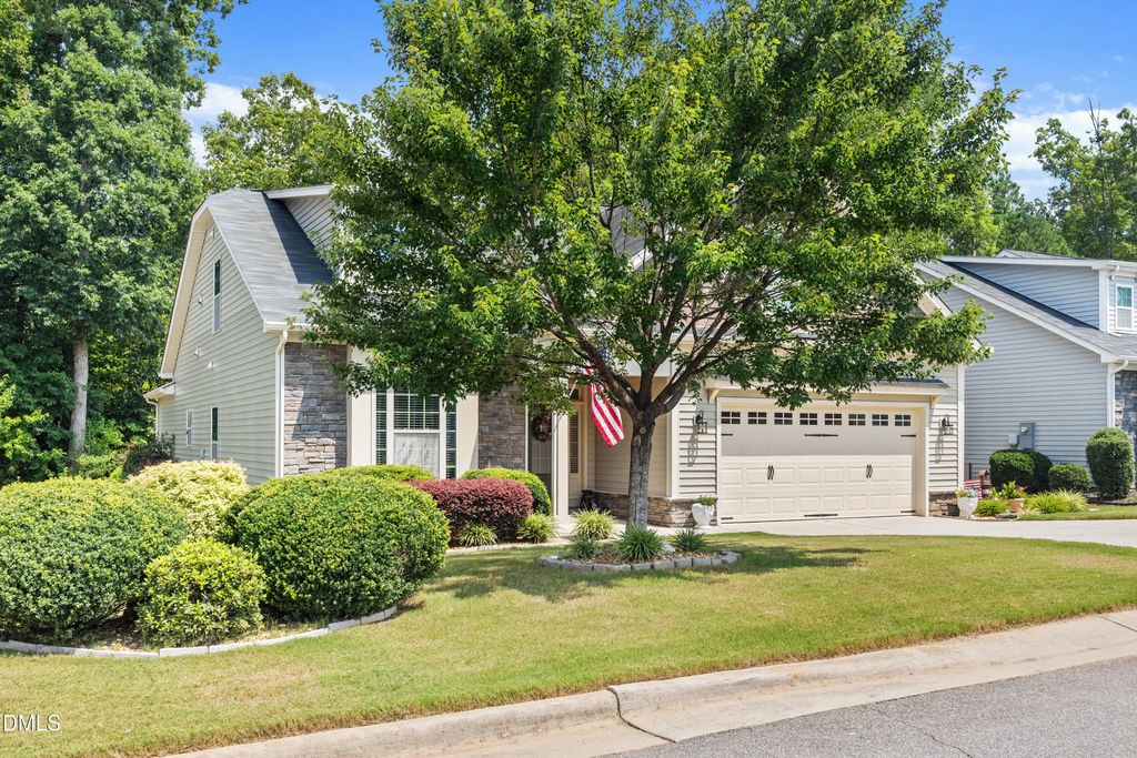 331 Sugarberry Lane, Clayton