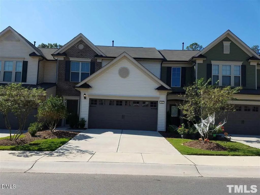 522 Denhoff Drive, Cary