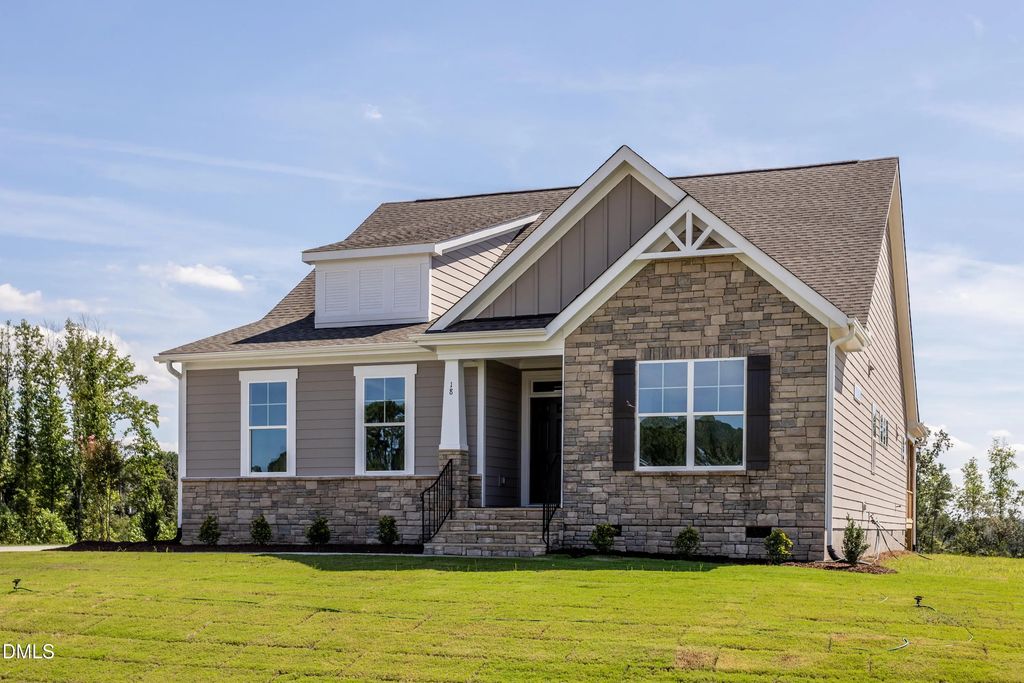 18 Rustic Woods Court, Angier