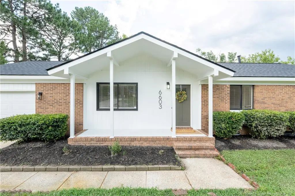 6603 Radcliff Ct Court, Fayetteville