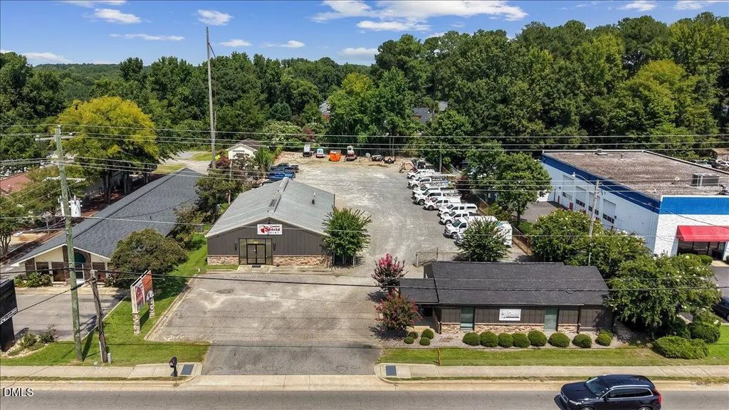 937 N Brightleaf Boulevard, Smithfield