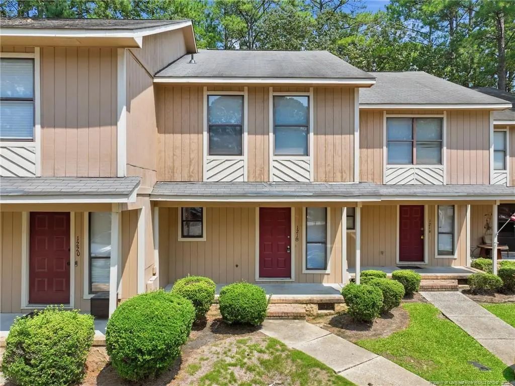 1218 Huntsman Court, Fayetteville