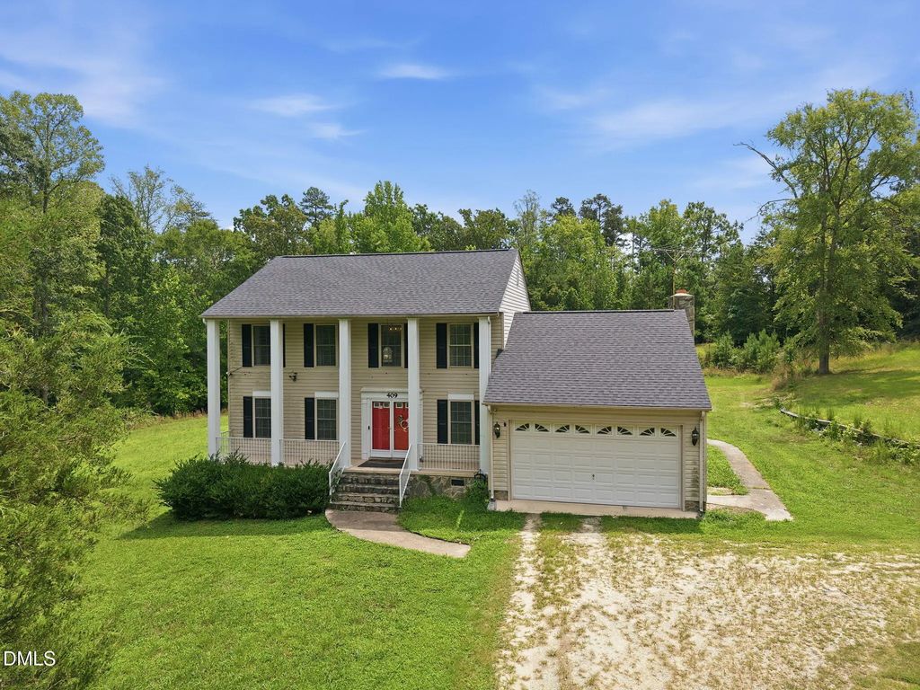 409 Reaves Lane, Semora