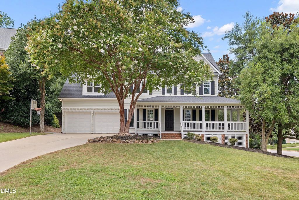 100 Robbins Reef Way, Cary
