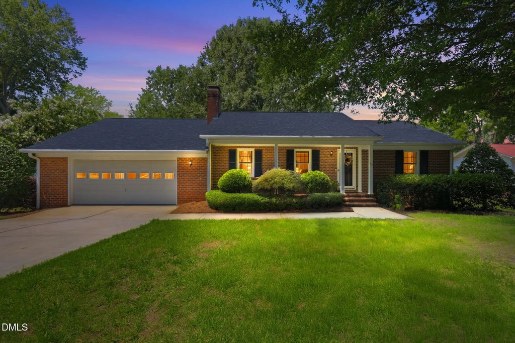 113 N Sixth Street, Mebane