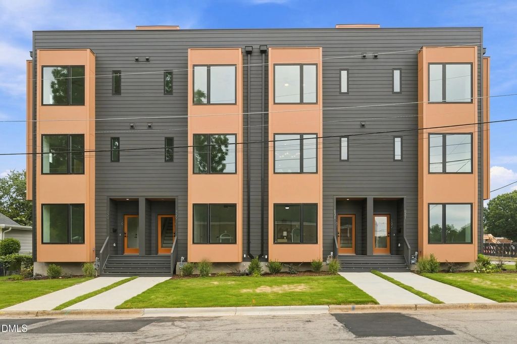 831 Cotton Place 101, Raleigh